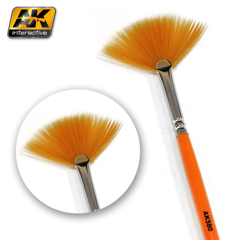 PINCEL WEATHERING FAN SHAPE - AK Interactive 580 PINCEL WEATHERING FAN SHAPE - AK Interactive 580