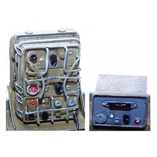 ESTACION DE RADIO U.S. Army -Escala 1/35- Plus Model EL022