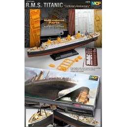 TRANSATLANTICO R.M.S. TITANIC -Escala 1/700- ACADEMY 14214