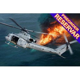 BELL UH-1Y Venom in -Escala 1/35- Trumpeter 05118