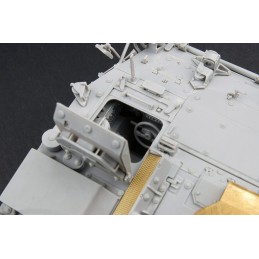 VEHICULO PORTAMORTERO M-1129 STRYKER (120 mm) -Escala 1/35- Trumpeter 01512