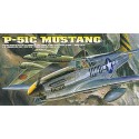 NORTH AMERICAN P-51 D MUSTANG -Escala 1/72- Academy 12485